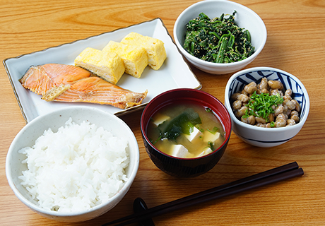 3食しっかりと食べることが大切。