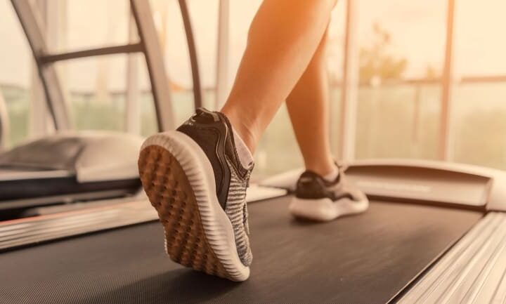 有酸素運動とは？効果と特徴、家でできるおすすめ有酸素運動７選